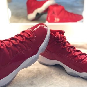 Jordan 11 “Win Like ‘96” size 12 (NEVER WORN)